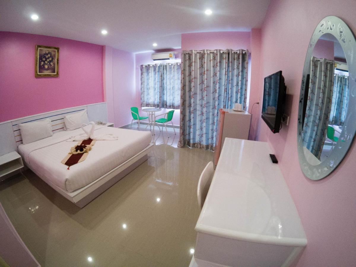 Holland Resort Phuket Eksteriør billede