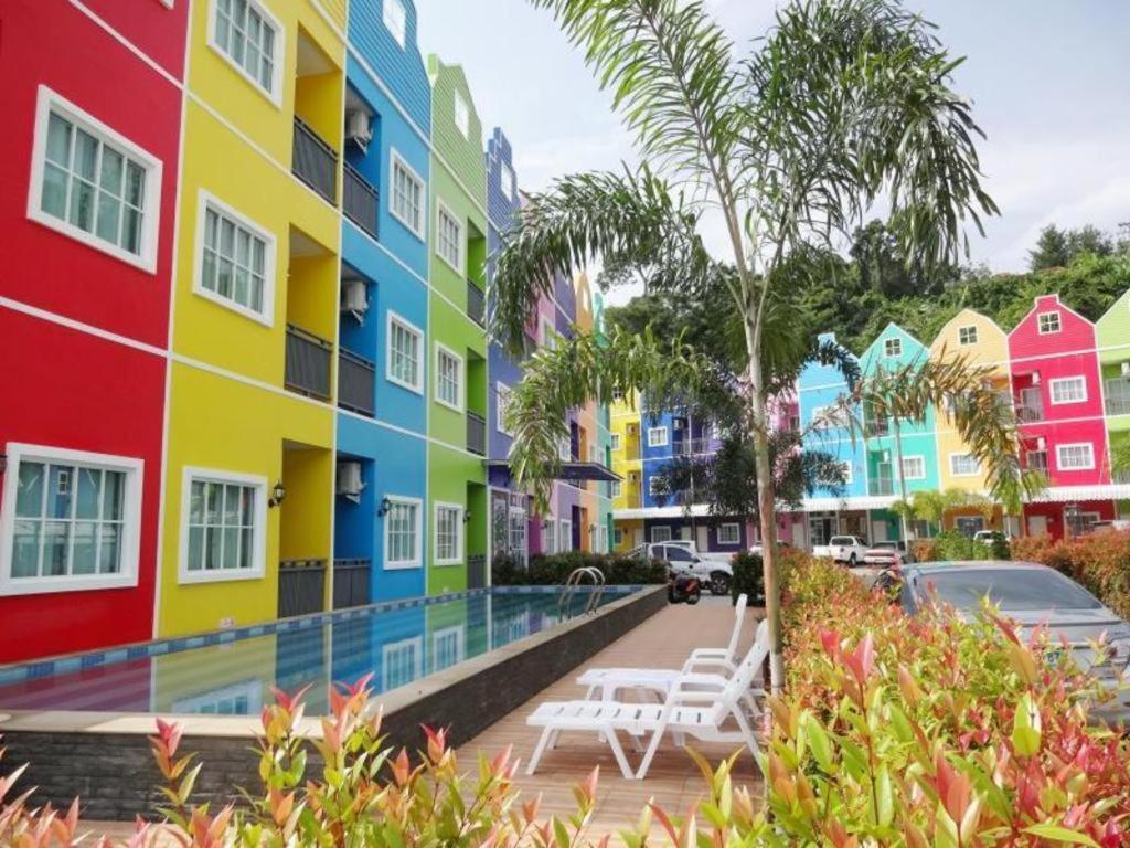 Holland Resort Phuket Eksteriør billede