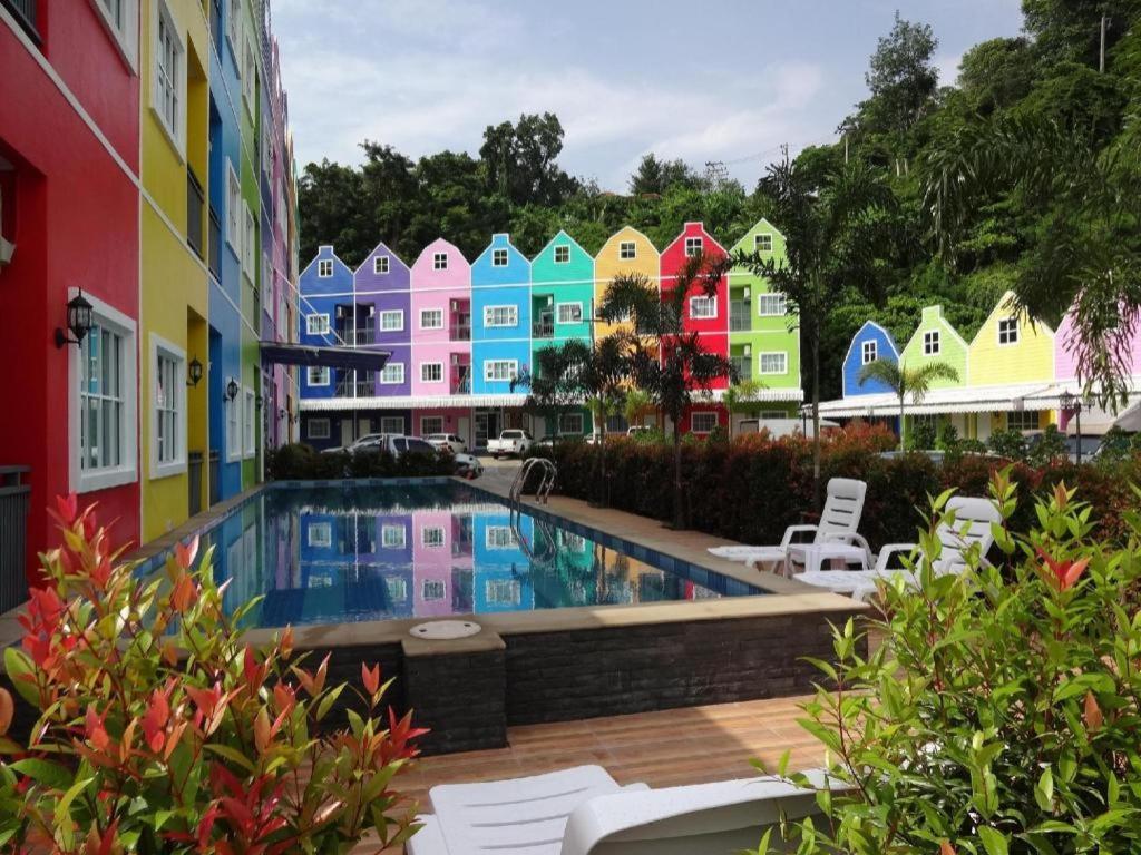 Holland Resort Phuket Eksteriør billede