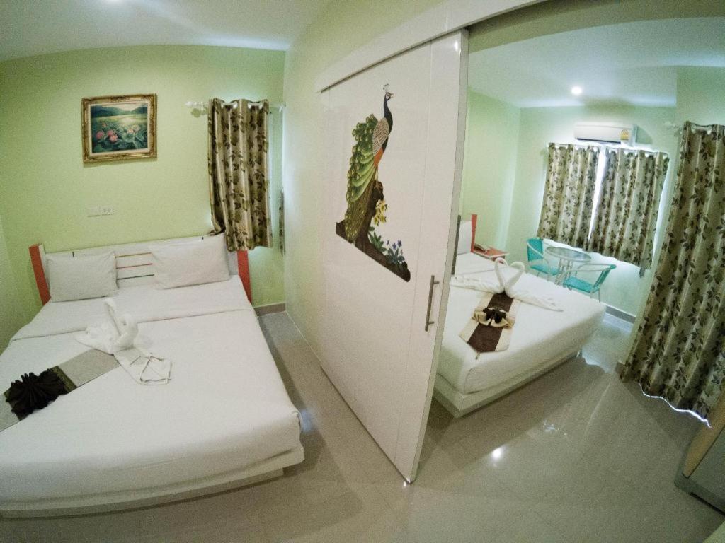Holland Resort Phuket Eksteriør billede