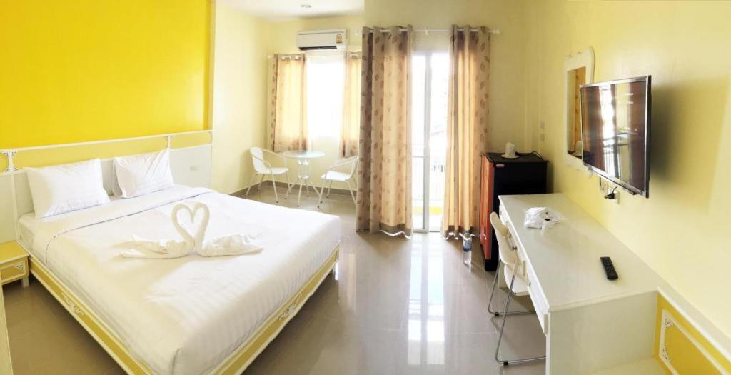 Holland Resort Phuket Eksteriør billede