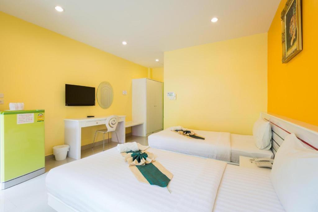 Holland Resort Phuket Eksteriør billede