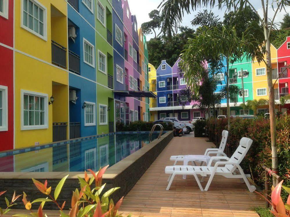 Holland Resort Phuket Eksteriør billede