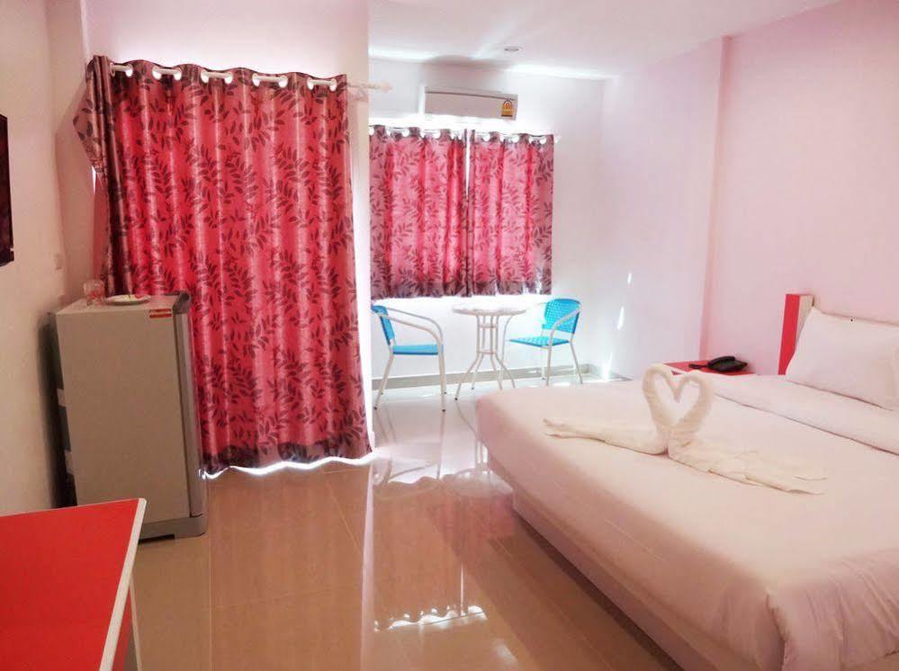 Holland Resort Phuket Eksteriør billede